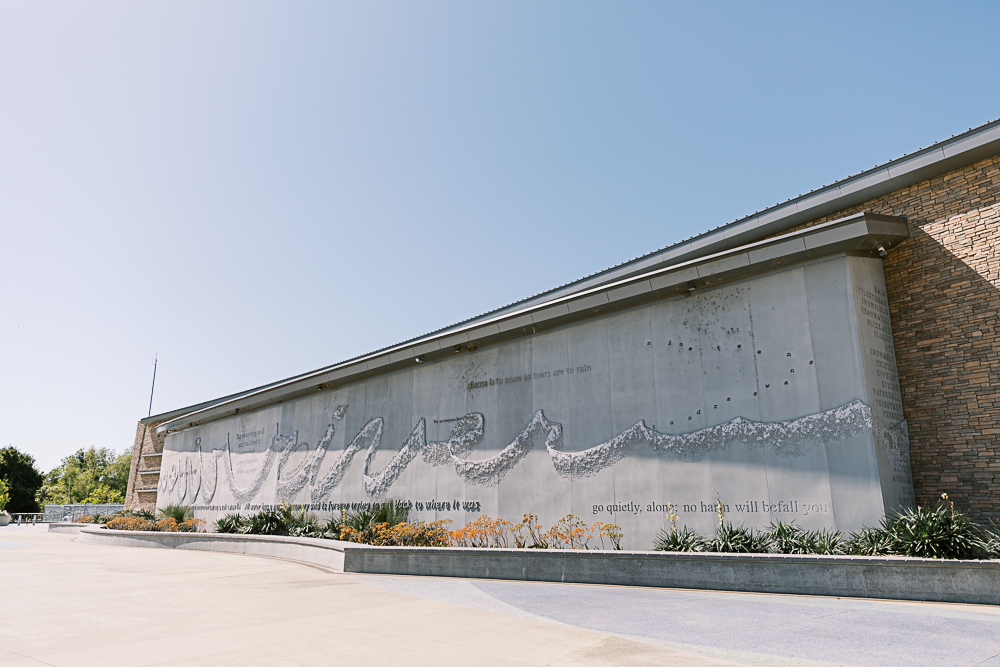 Facility with Artwall